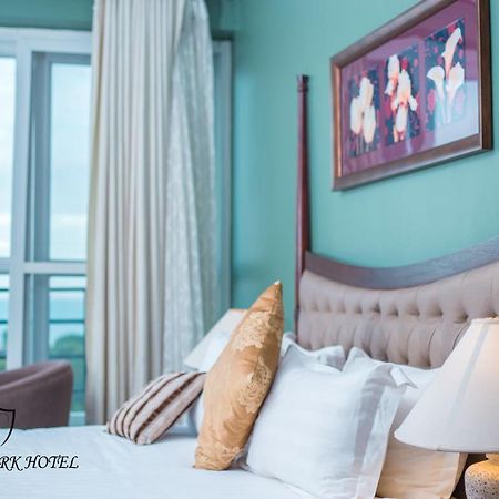 Regency Park Hotel Dar es Salaam Ngoại thất bức ảnh