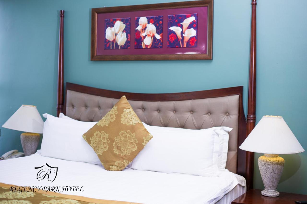 Regency Park Hotel Dar es Salaam Ngoại thất bức ảnh