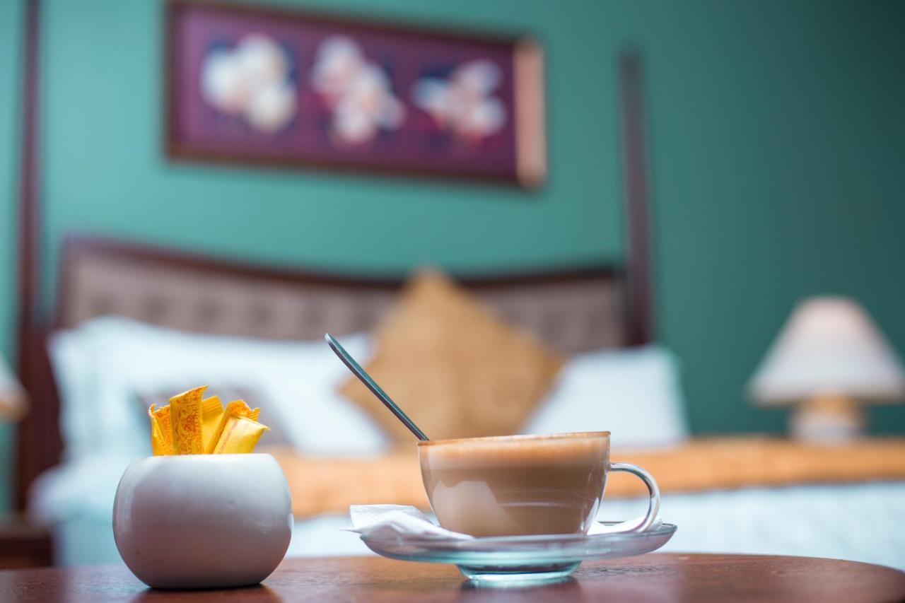 Regency Park Hotel Dar es Salaam Ngoại thất bức ảnh