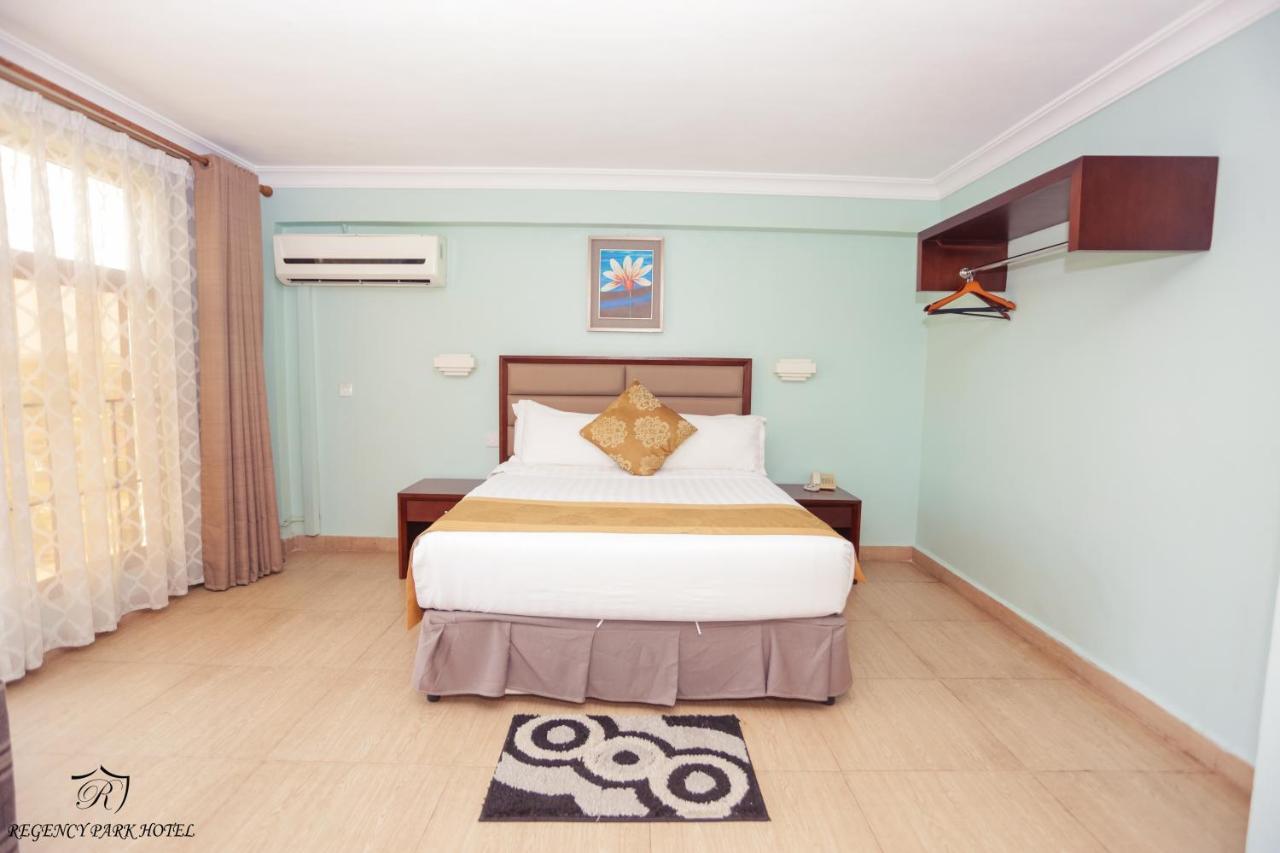 Regency Park Hotel Dar es Salaam Ngoại thất bức ảnh