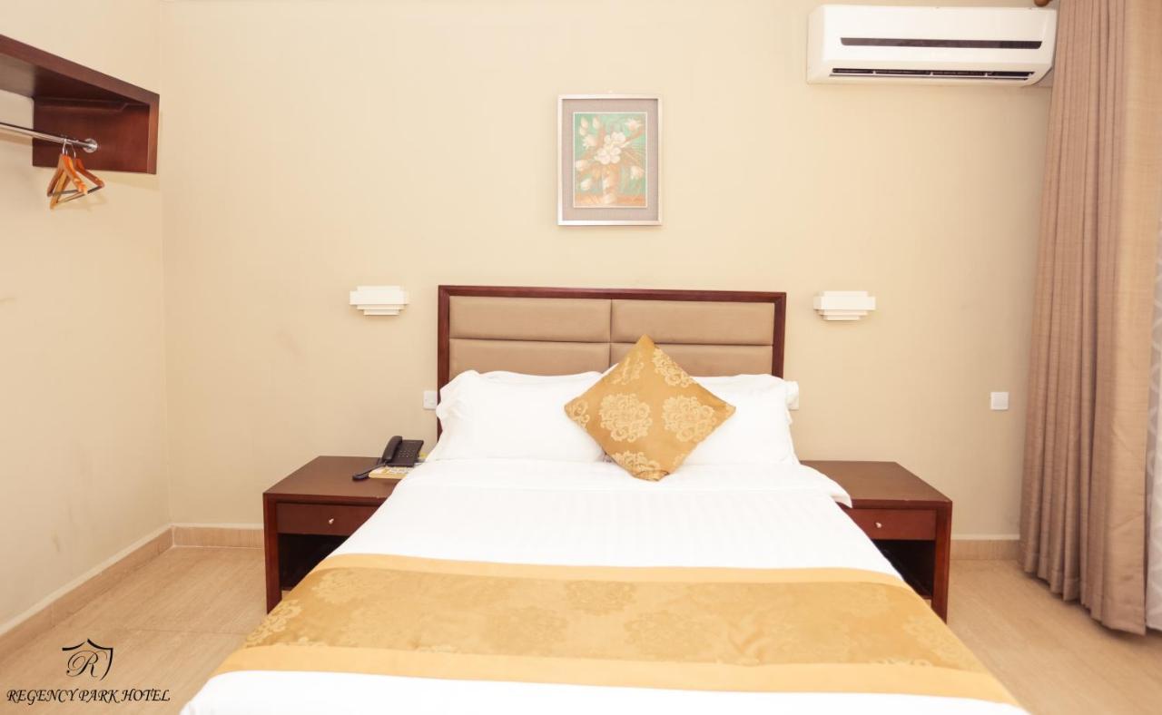 Regency Park Hotel Dar es Salaam Ngoại thất bức ảnh