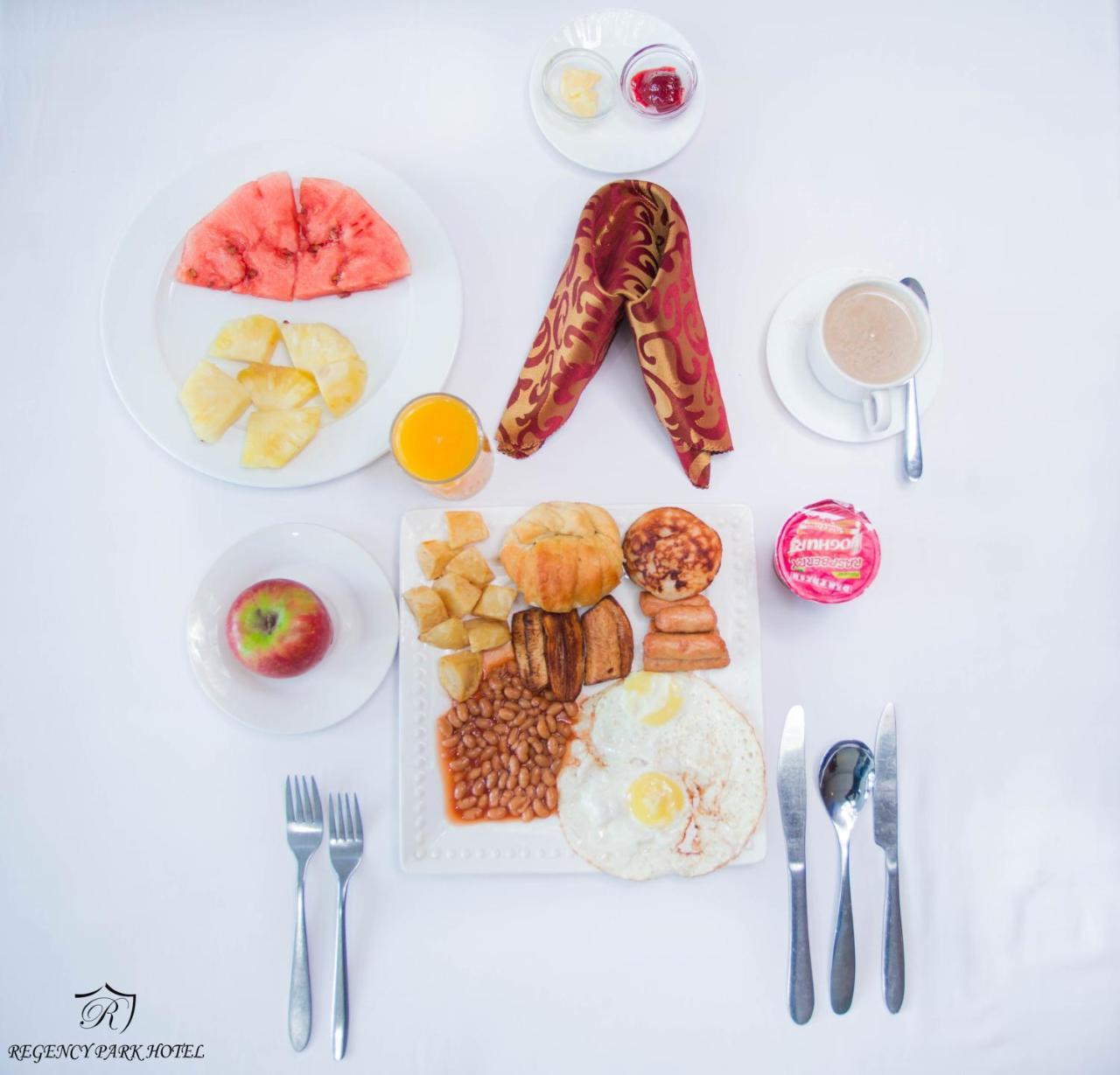 Regency Park Hotel Dar es Salaam Ngoại thất bức ảnh