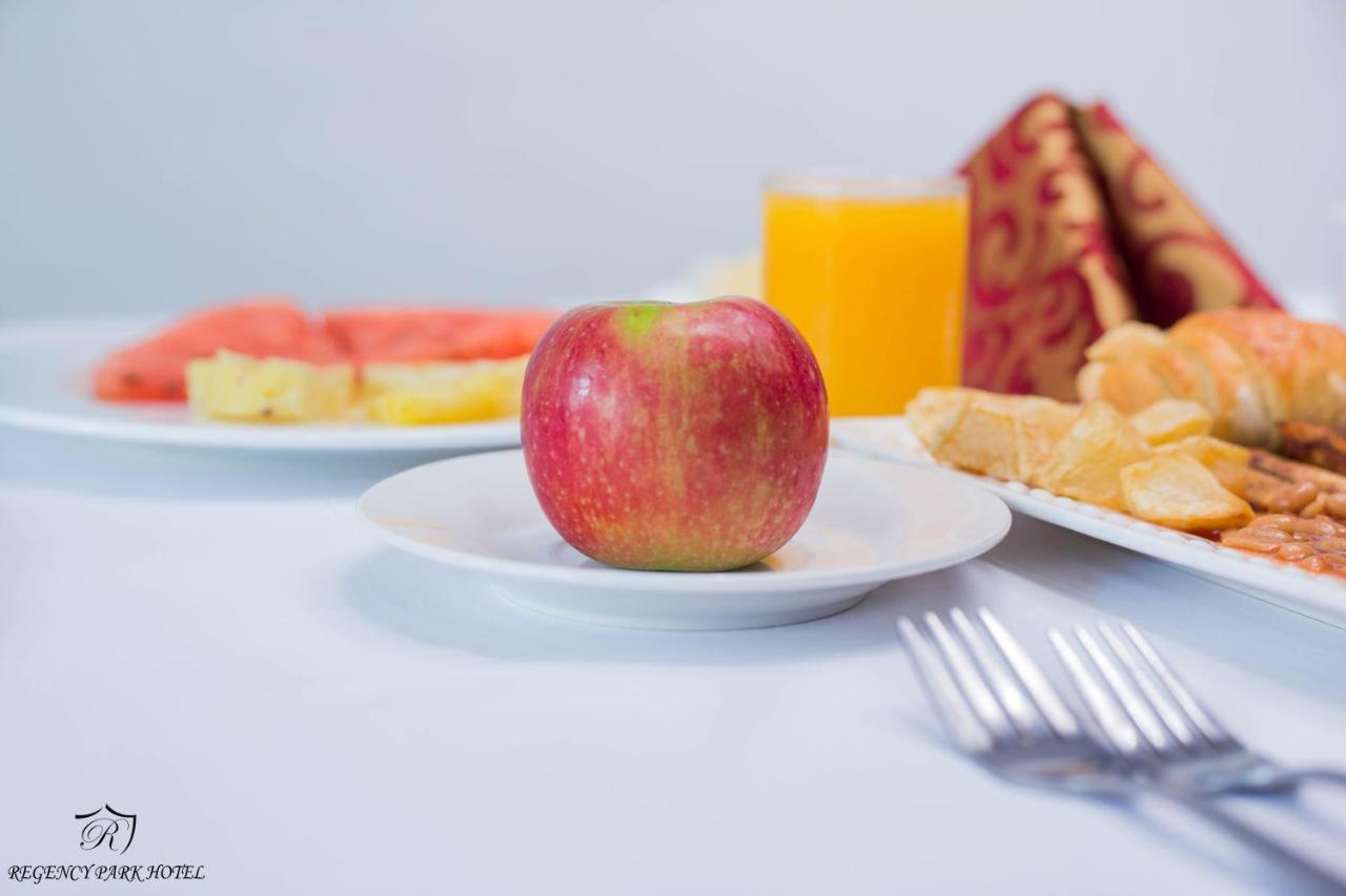 Regency Park Hotel Dar es Salaam Ngoại thất bức ảnh